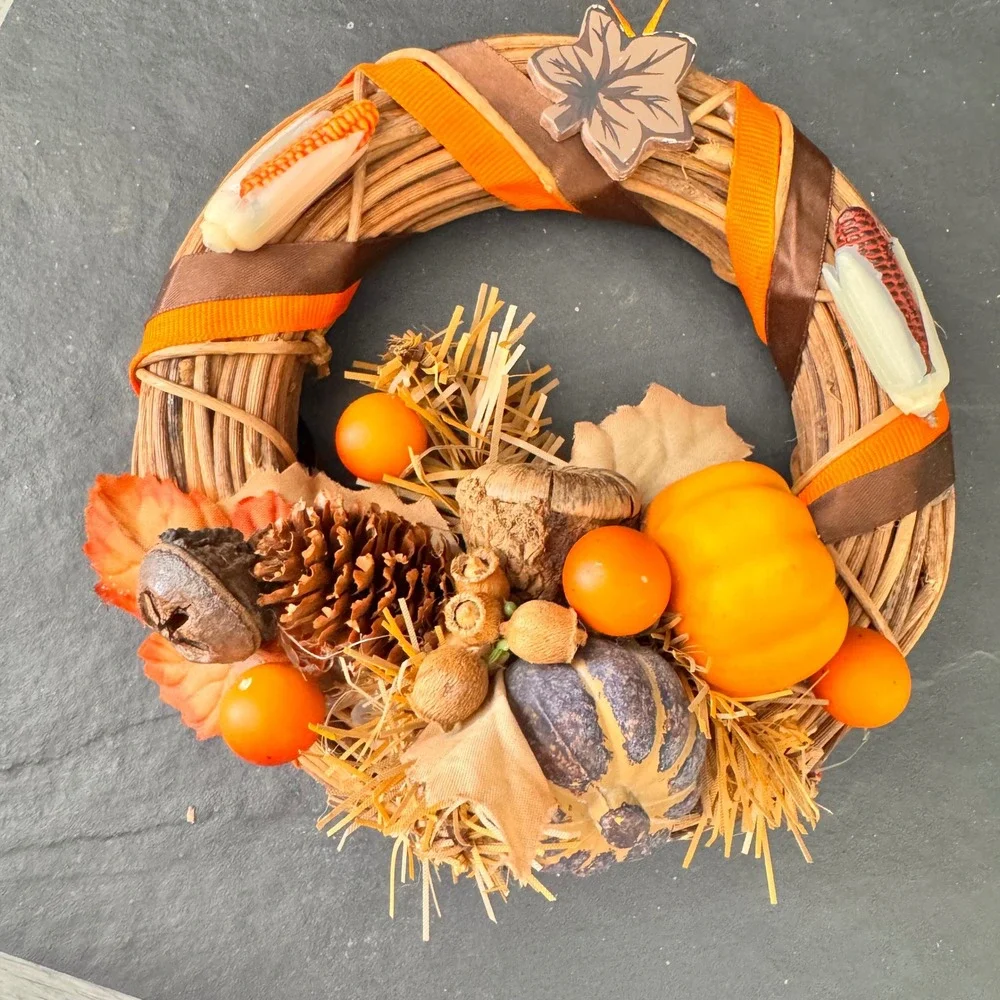 VTG Fall Harvest Mini Wreath Orange Pumpkins Pine Cone Autumn‎ Decor 6 Inch